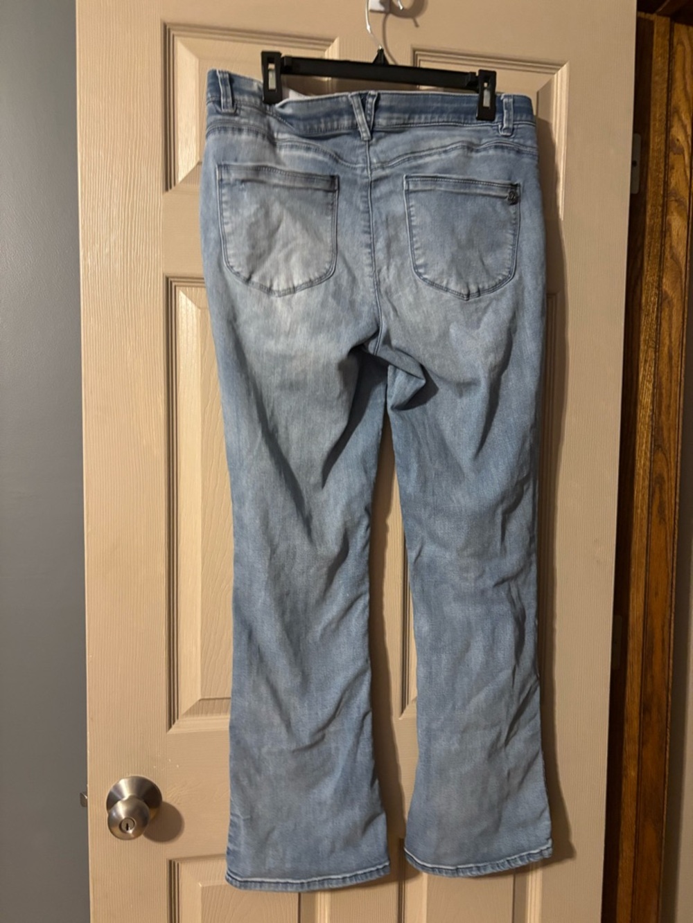 Democracy Light Wash Flare Jeans “Ab” solution - Picture 2 of 5